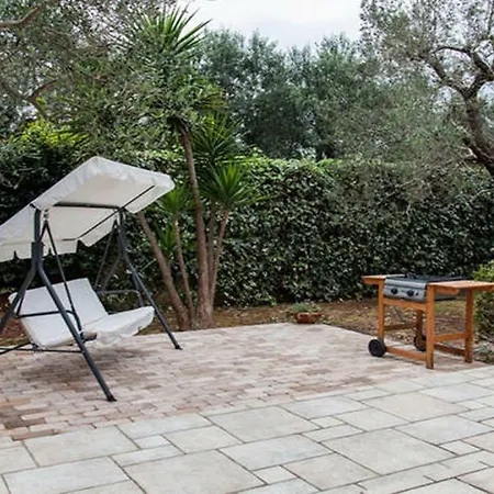 Gli Ulivi Tatil Evi Matino